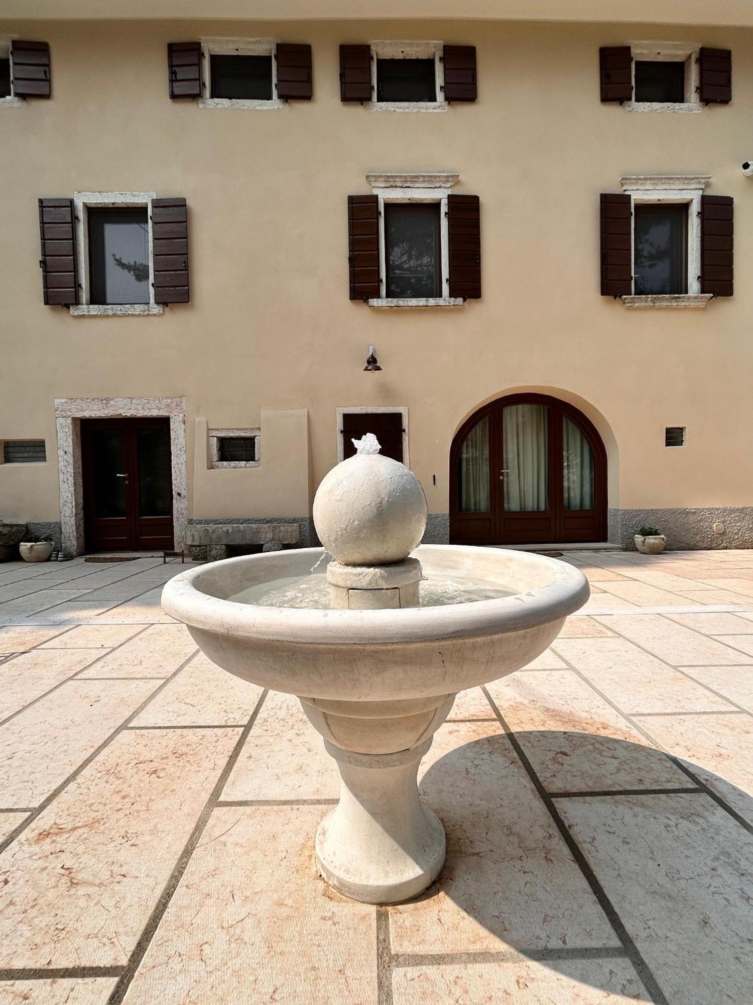 Relais Villa Alma Castion Veronese Exterior photo